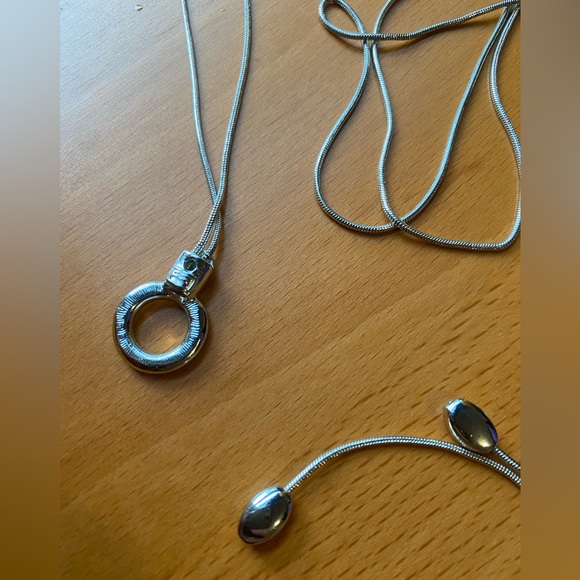 Necklaces for women - Picture 5 of 6